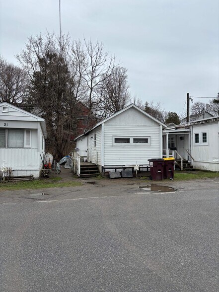 More Photos Of Canal Street, Schuylerville Manufactured Housing Mobile Home Park For Sale