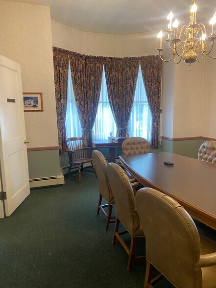 More Photos Of 11 E Cliff St, Somerville Office Residential For Lease