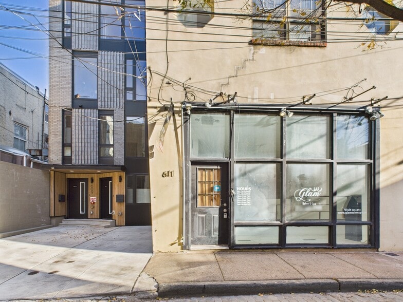 More Photos Of 611 S Orianna St, Philadelphia Storefront Retail Residential For Lease