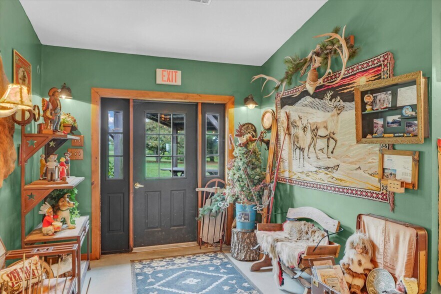 More Photos Of 1356 County Road 2900 N, Rantoul Specialty For Sale