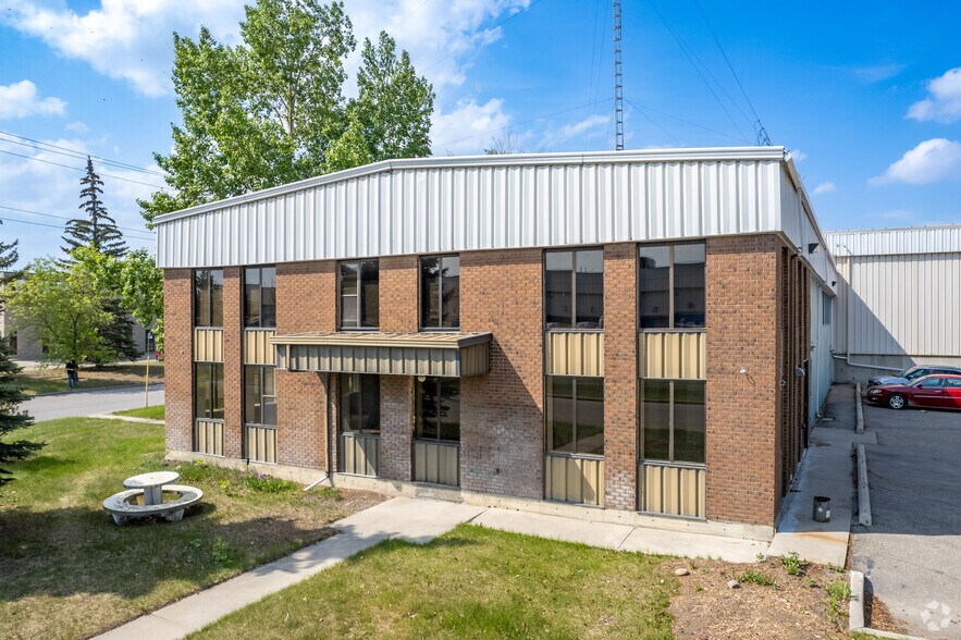 More Photos Of , Calgary Industrial For Sale