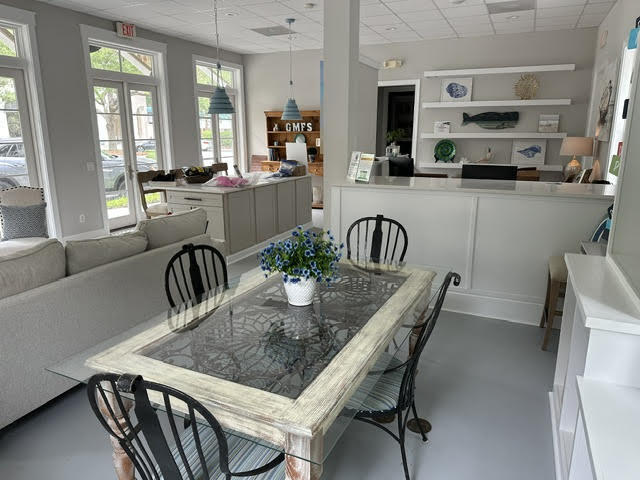 More Photos Of 12 Celadon Dr, Beaufort Storefront Retail Office For Lease