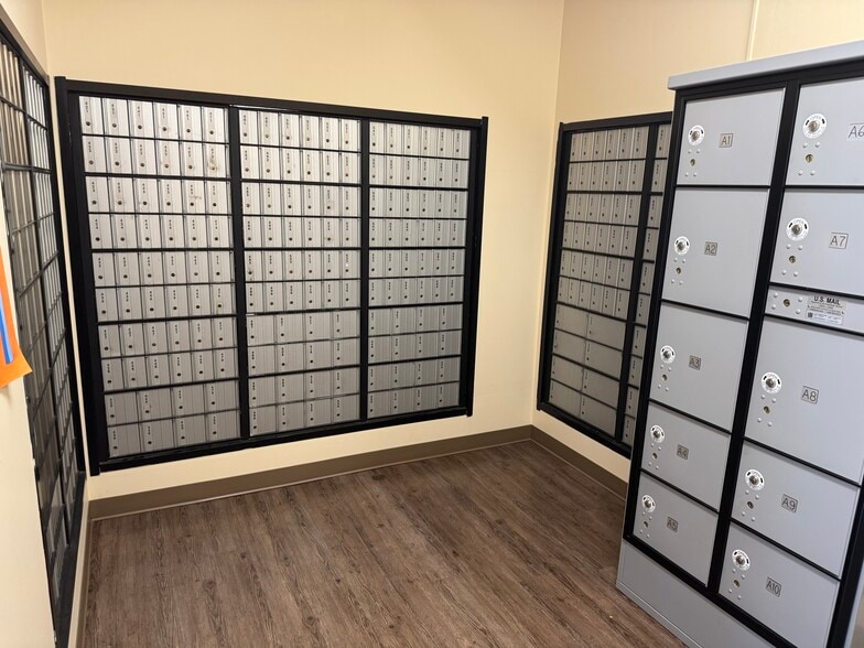 More Photos Of 5858 Old Hendersonville Hwy, Penrose Post Office For Sale
