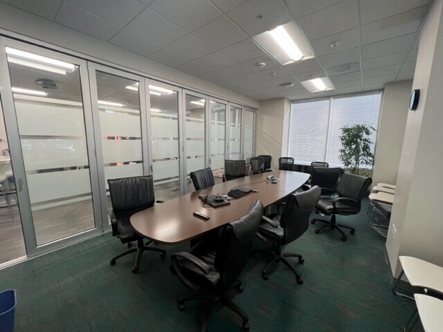 More Photos Of 1455 Oliver Rd, Fairfield Office For Lease