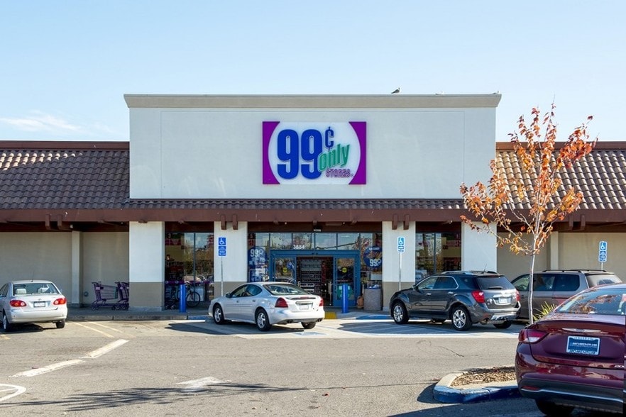 More Photos Of 3684-3686 Sonoma Blvd, Vallejo General Retail For Lease
