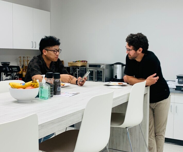 More Photos Of 8045 Arco Corporate Dr, Raleigh Office For Lease