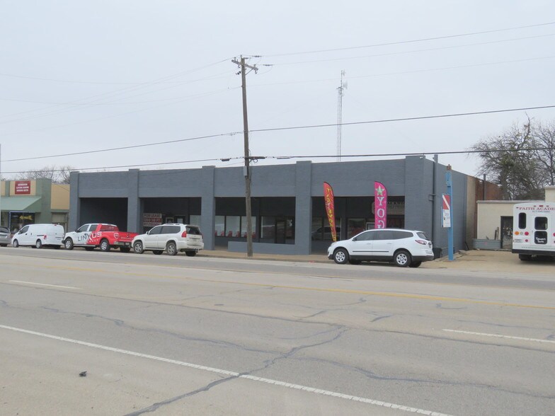 Primary Photo Of 406 Palo Pinto St, Weatherford Flex For Lease