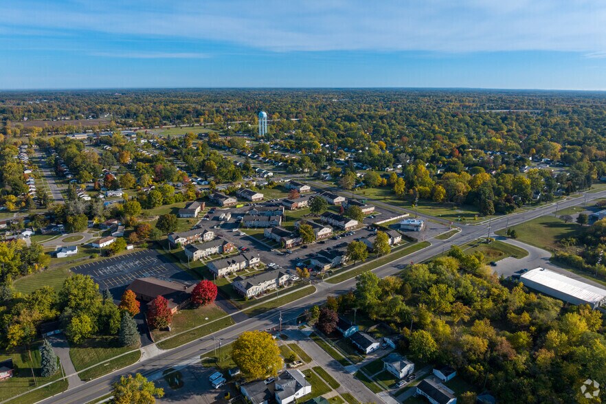 More Photos Of 6028 Vanderbilt Dr, Mount Morris Apartments For Sale