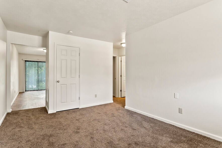 More Photos Of 4053 Mississippi Ave, Cahokia Apartments For Sale