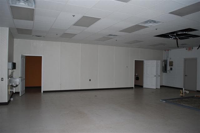 More Photos Of 4040 Chapel Hill Rd, Douglasville Storefront For Lease