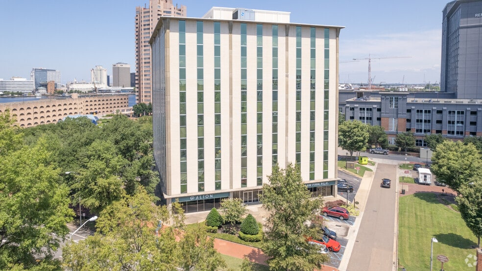 More Photos Of 355 Crawford St, Portsmouth Office For Lease