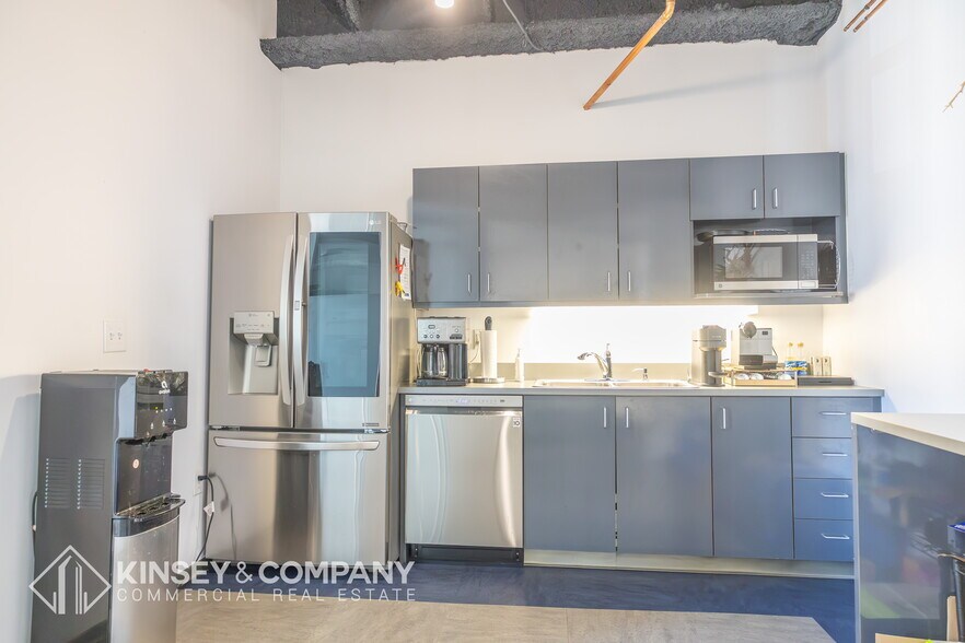 More Photos Of 1800 Glenarm Pl, Denver Loft Creative Space For Sale