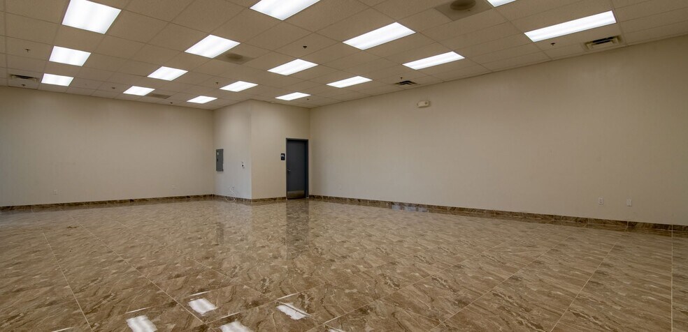 More Photos Of 7913 Panama Rd, Lamont Storefront For Lease