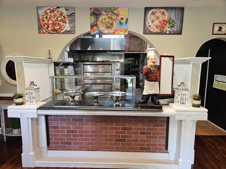 More Photos Of 959 Route 202-206 Hwy, Bridgewater Restaurant For Lease