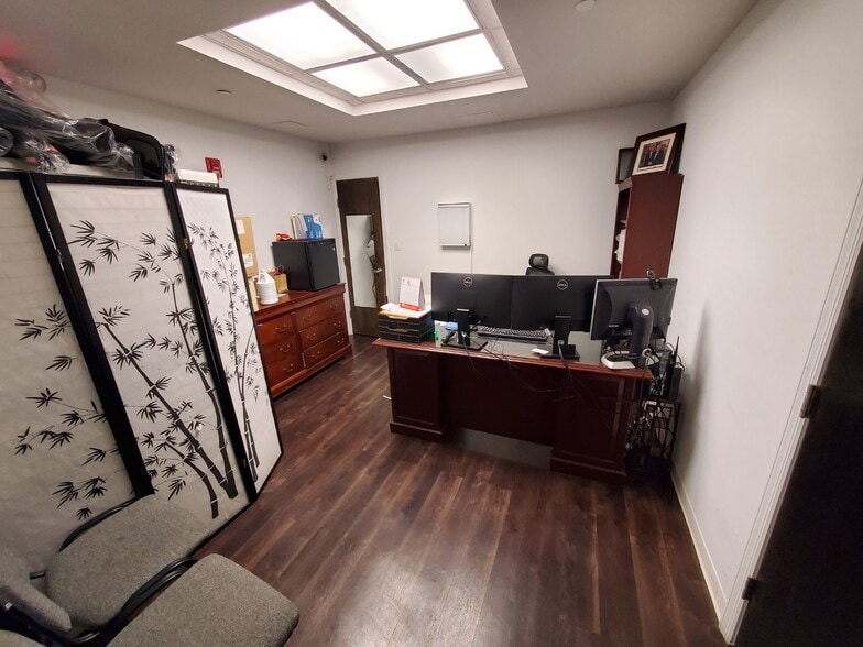 More Photos Of 139-149 Centre St, New York Medical For Sale