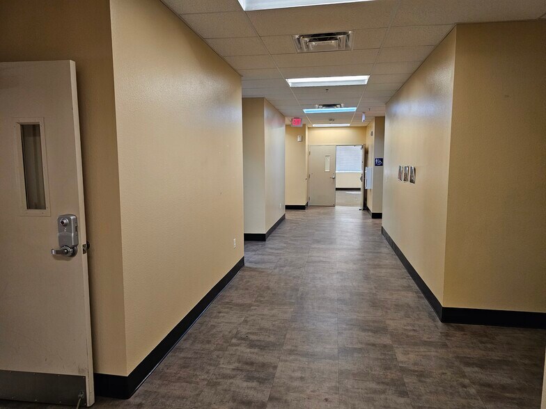 More Photos Of 1940 PASEO VERDE, Henderson Religious Facility For Lease