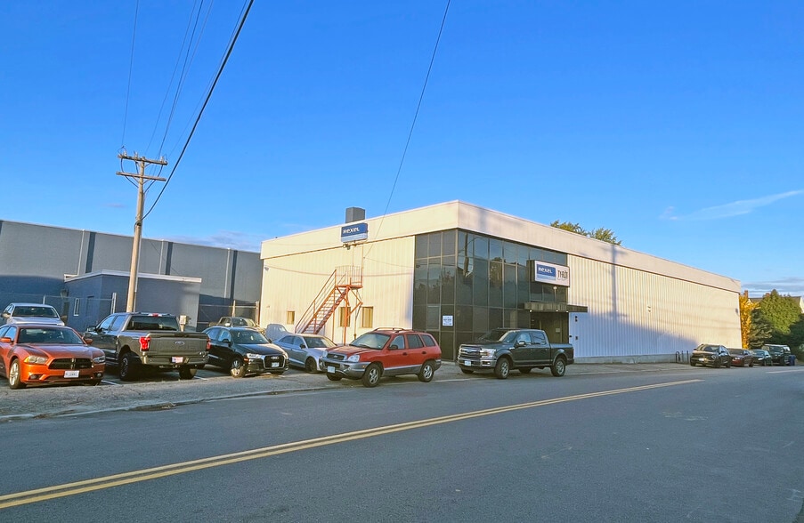 More Photos Of 305 Massabesic St, Manchester Warehouse For Sale