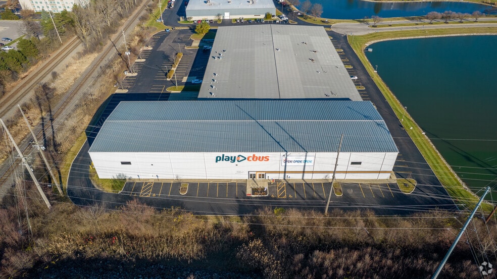 More Photos Of 535 Lakeview Plaza Blvd, Worthington Warehouse For Sale