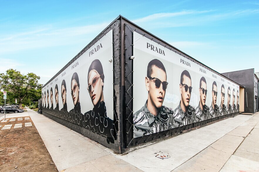 More Photos Of 6900 Melrose Ave, Los Angeles General Retail For Lease
