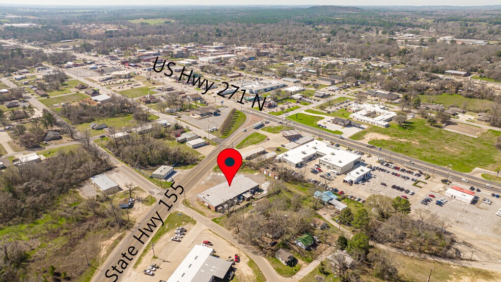 More Photos Of 367 State Highway 155 N, Gilmer Bar For Sale