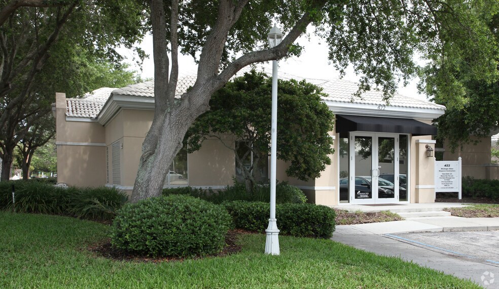 More Photos Of 422 Jacksonville Dr, Jacksonville Beach Medical For Lease