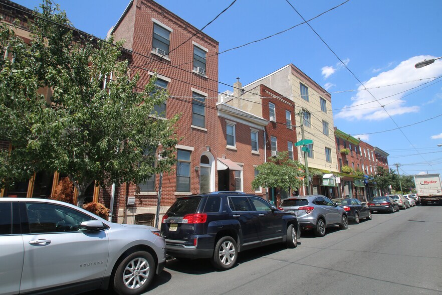 More Photos Of 1518 E Passyunk Ave, Philadelphia Apartments For Sale