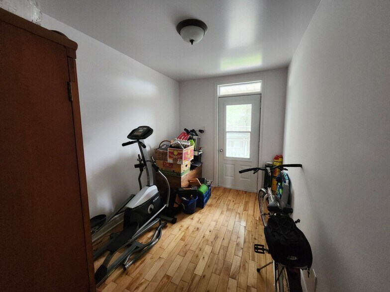More Photos Of 301-307 Boul Du Havre, Salaberry-de-valleyfield Apartments For Sale