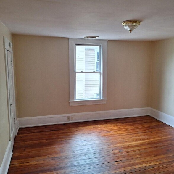 More Photos Of 515 Albemarle Ave SE, Roanoke Apartments For Sale