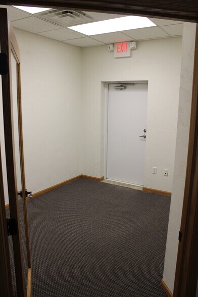 More Photos Of 1521 Randolph Rd, Janesville Medical For Lease