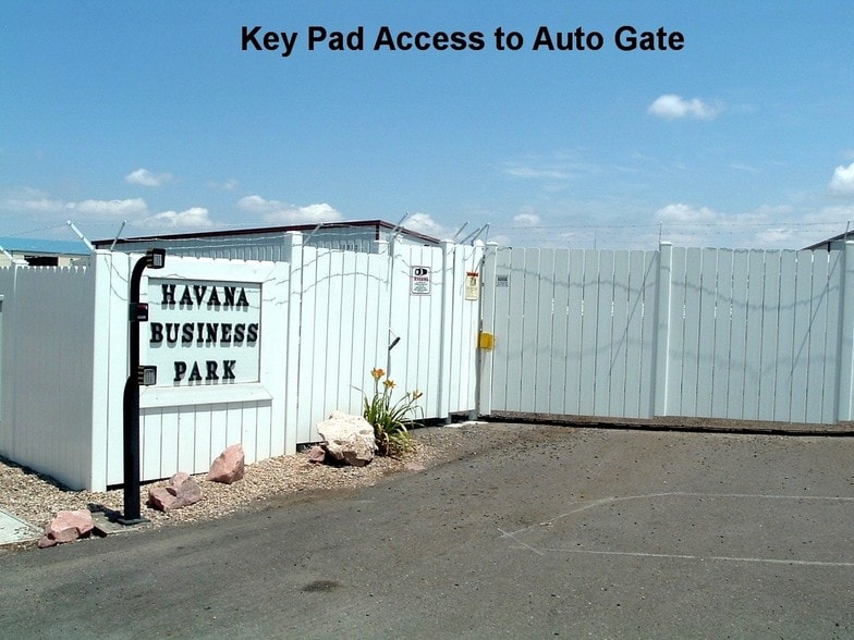 More Photos Of 10500 Havana Ct, Brighton Warehouse For Lease