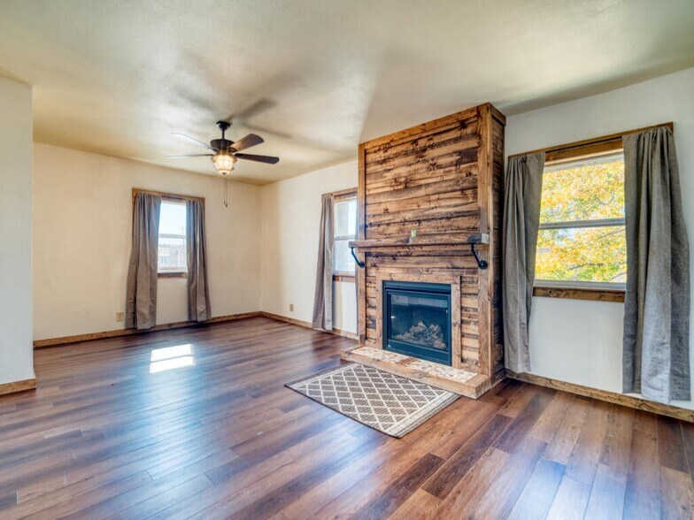 More Photos Of 118 7th st, Walsenburg Office Residential For Sale
