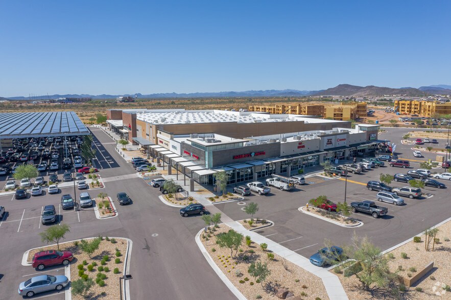 More Photos Of 2800 W Dove Valley Rd, Phoenix Unknown For Lease