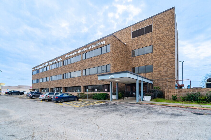 More Photos Of 908 E Southmore Blvd, Pasadena Medical For Lease