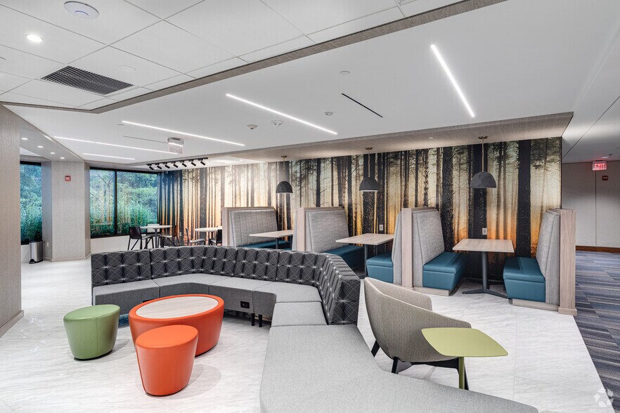 More Photos Of 3701 Pender Dr, Fairfax Office For Lease