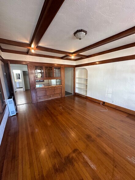 More Photos Of 2201 E St, San Diego Apartments For Sale