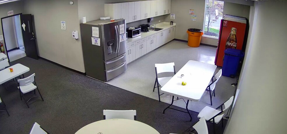 More Photos Of 310 Paterson Plank Rd, Carlstadt Manufacturing For Lease