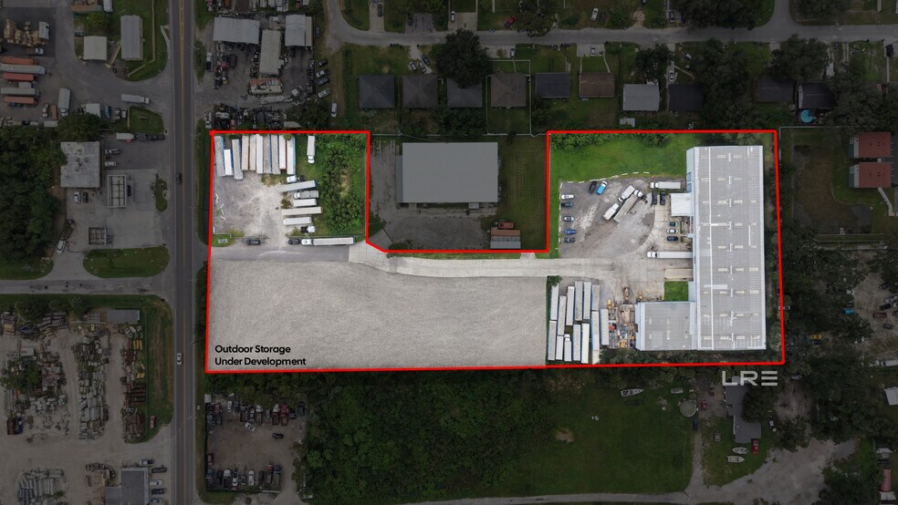 More Photos Of 7004 E Broadway Ave, Tampa Warehouse For Lease