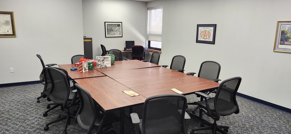 More Photos Of 335 Providence Hwy, Westwood Freestanding For Lease