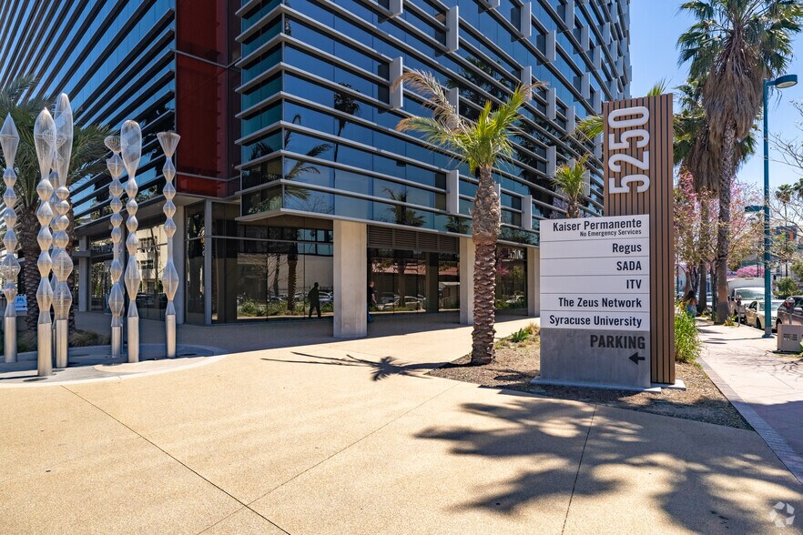 More Photos Of 5250 Lankershim Blvd, North Hollywood Office For Lease