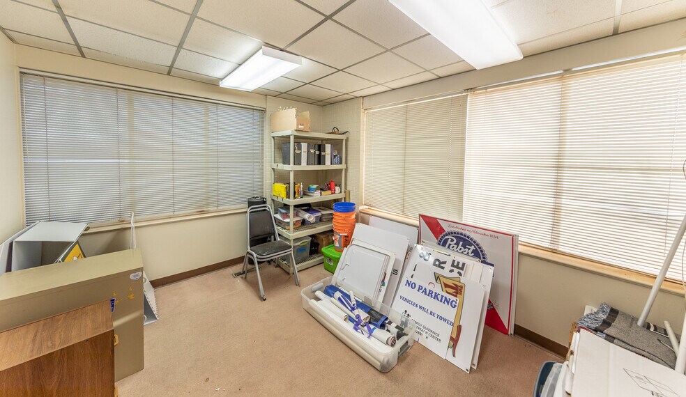 More Photos Of 5 Briercroft Office Park, Lubbock Office For Sale