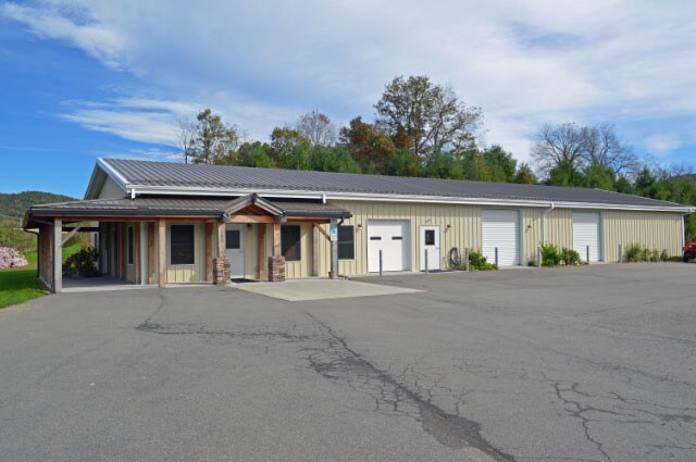 More Photos Of 180 Yuma Ln, Deep Gap Research And Development For Lease