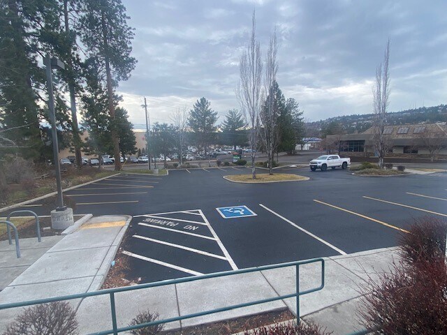 More Photos Of 150 NE Bend River Mall Dr, Bend Unknown For Lease