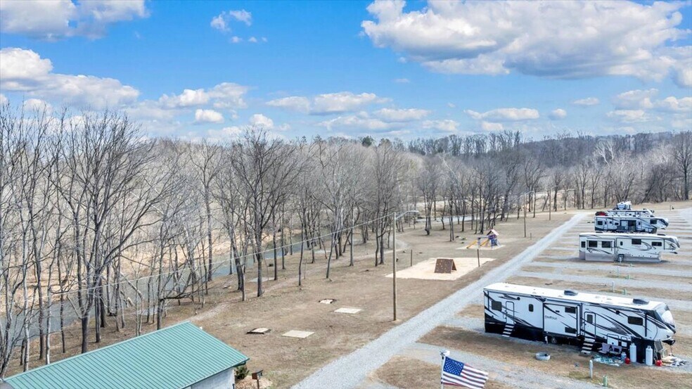 More Photos Of 319 T B Stanley Hwy, Bassett Trailer Camper Park For Sale