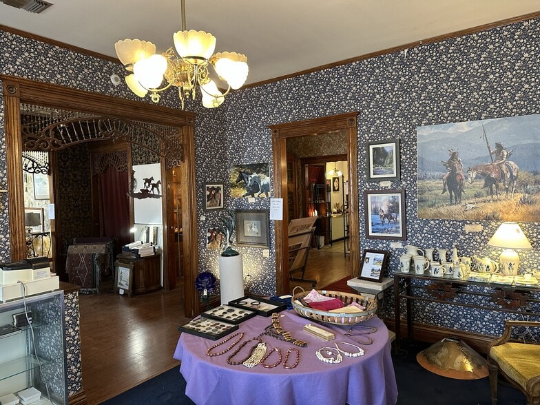 More Photos Of 23 Tubac Rd, Tubac Storefront Retail Residential For Sale