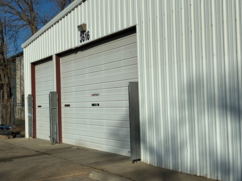 Primary Photo Of 3616 N Topeka St, Wichita Warehouse For Lease