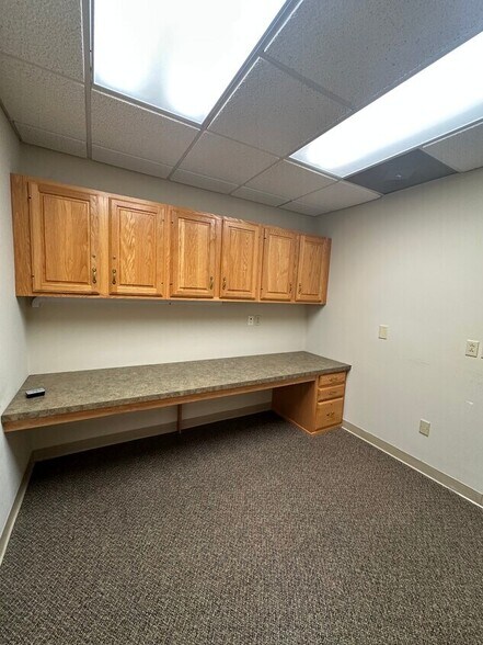 More Photos Of 200 Professional Park Dr SE, Blacksburg Medical For Sale