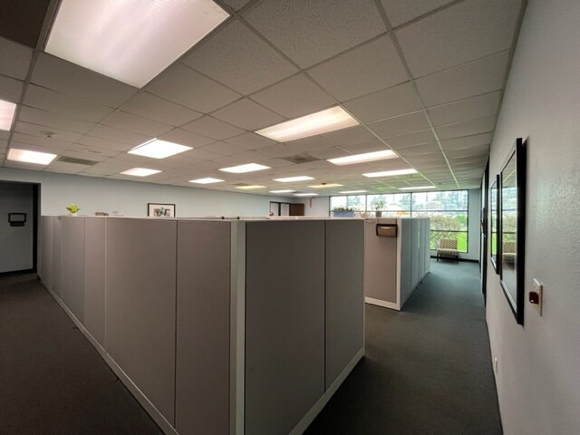 More Photos Of 5114 Railroad St, Deer Park Warehouse For Lease
