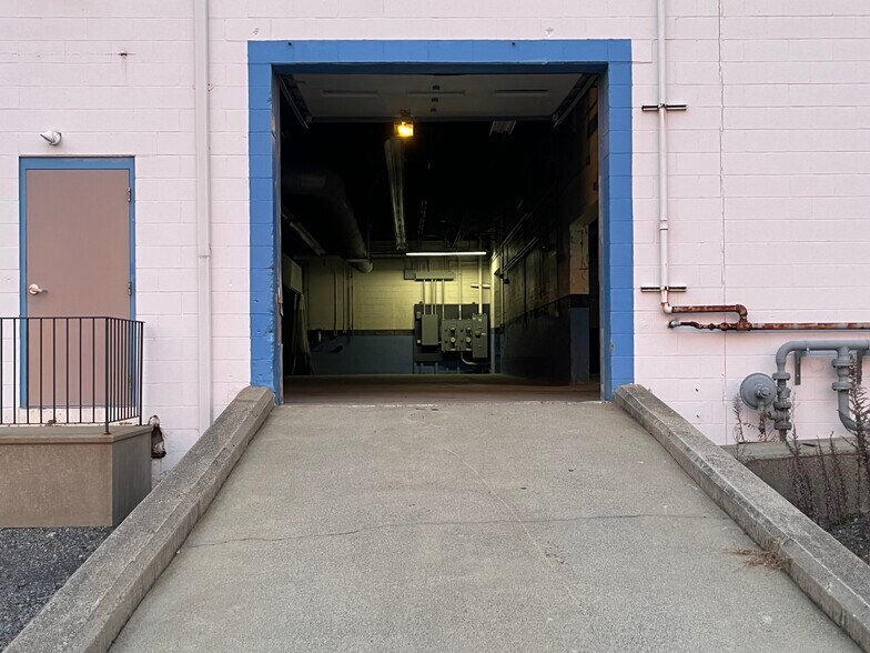 More Photos Of 51 Aster St, West Warwick Manufacturing For Sale