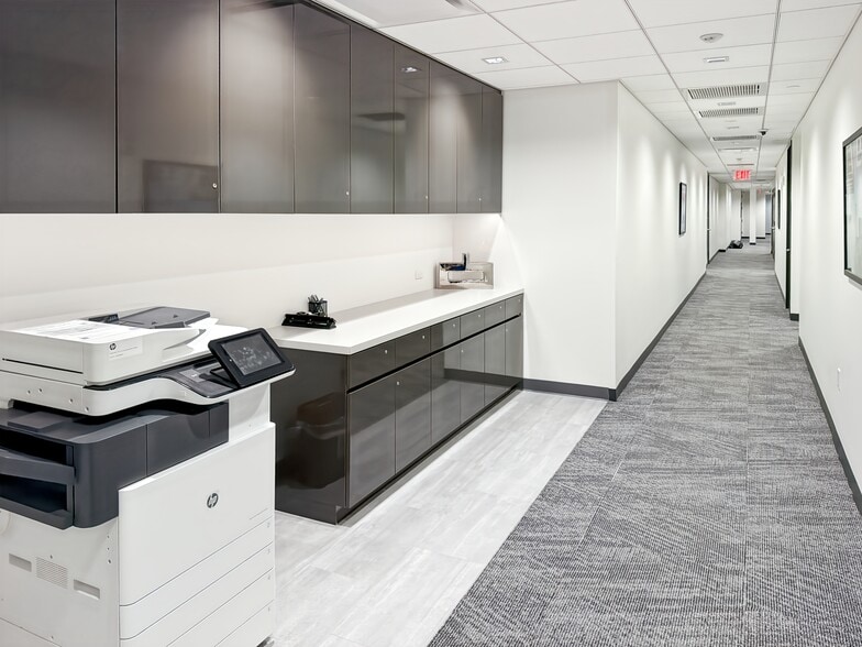 More Photos Of 14 Penn Plaza, New York Coworking Space