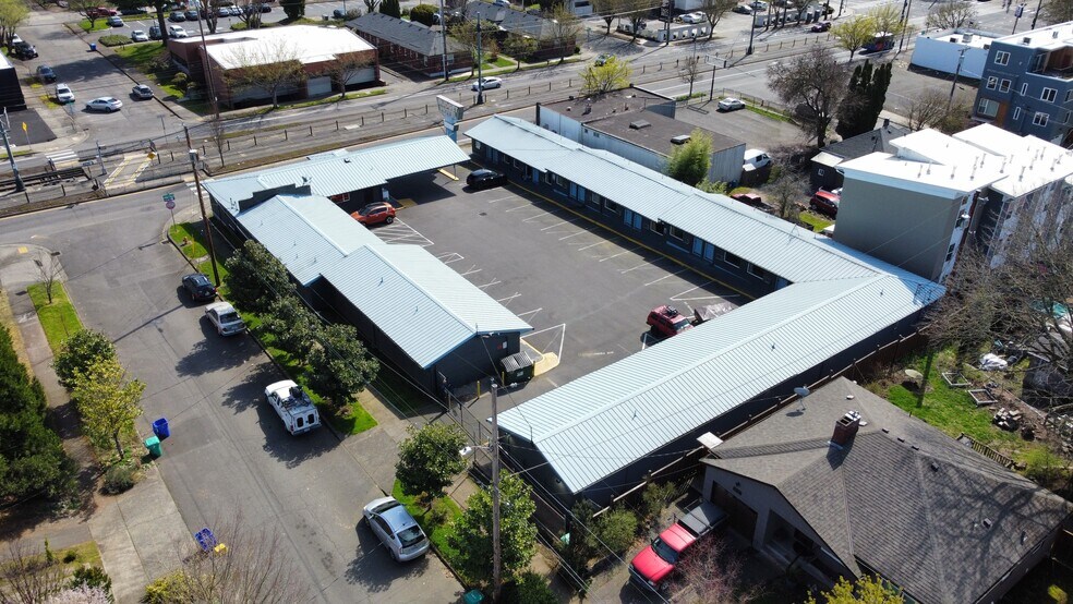 More Photos Of 4739 N Interstate Ave, Portland Hotel For Sale